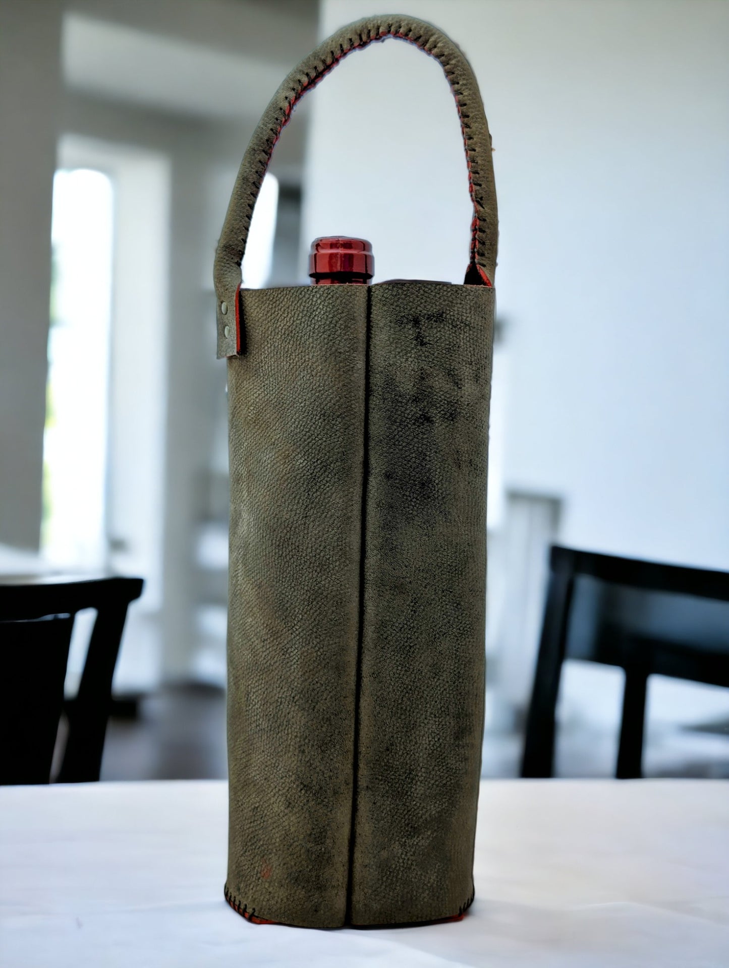 Sac en cuir pour transport d'une bouteille de vin