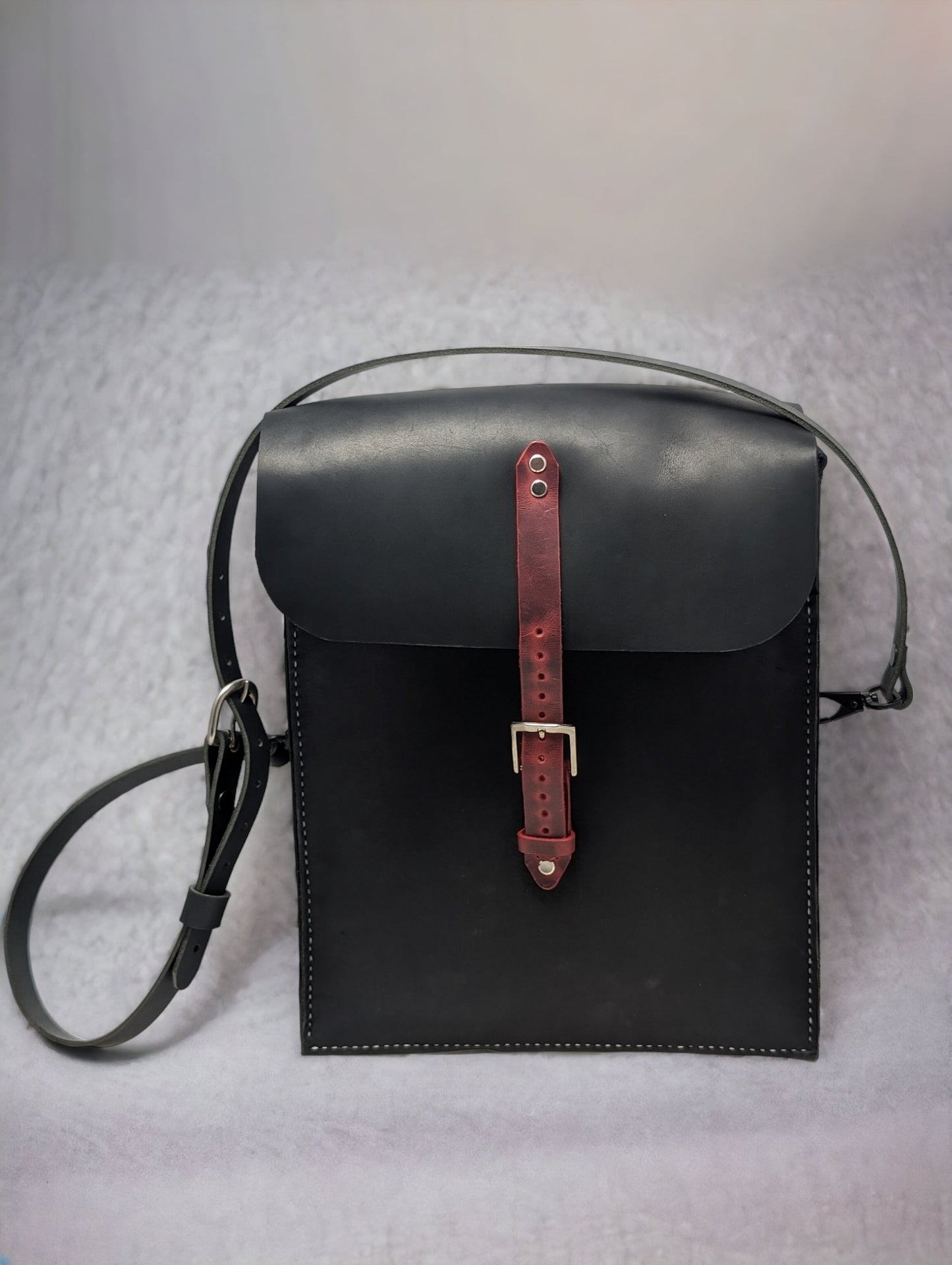 Sac coursier cuir italien noir